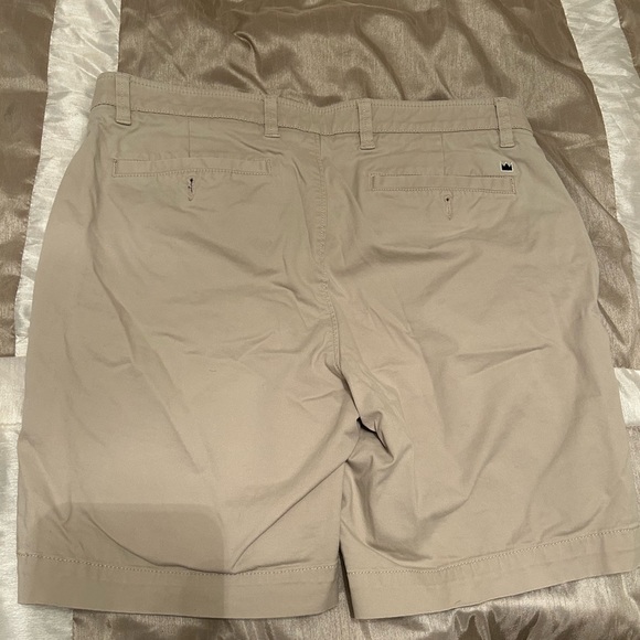 Crown & Ivy Khaki Shorts - Picture 2 of 3